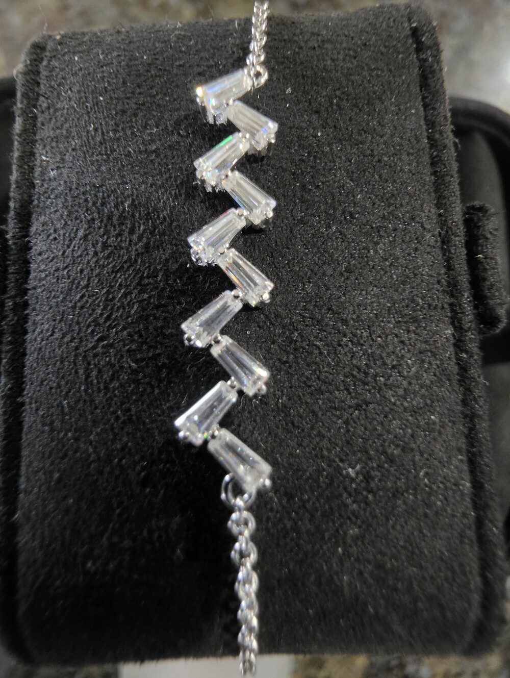 Sterling Silver Zigzag MOISSANITE Bracelet
